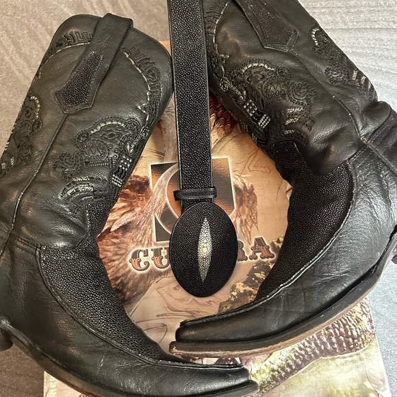These are out of my personal collection of boots Cuadra stingray boots and belt - Picture 3 of 4